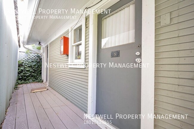 Photo - Charming Ground Floor Studio in Salt Lake ... Unit 268 North 200 West  D9