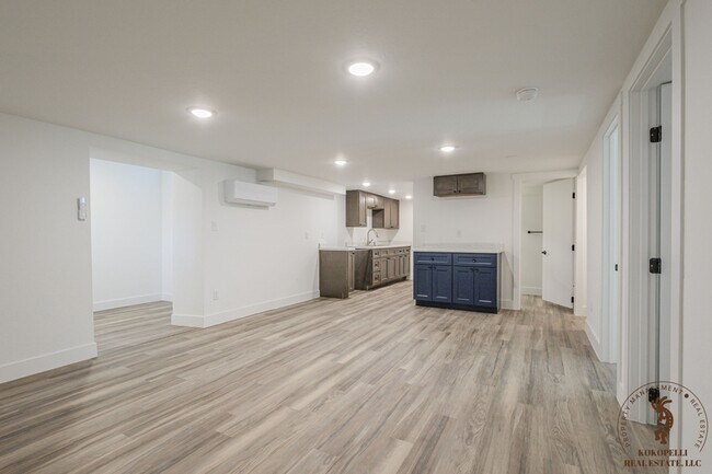 910 Rood Ave