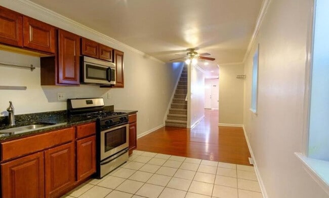 Photo - 2028 E Fayette St