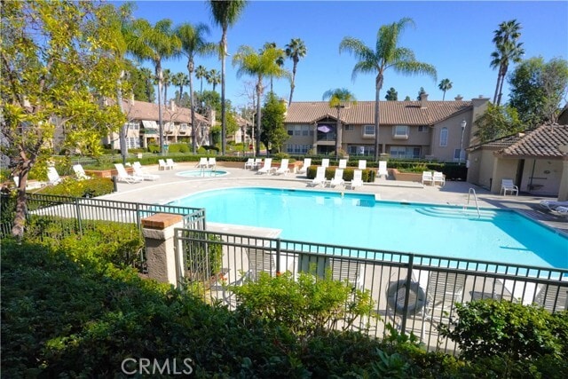 Photo - 3 Headland Pl