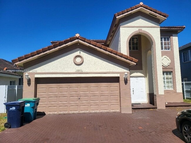 Photo - 15843 SW 139th St