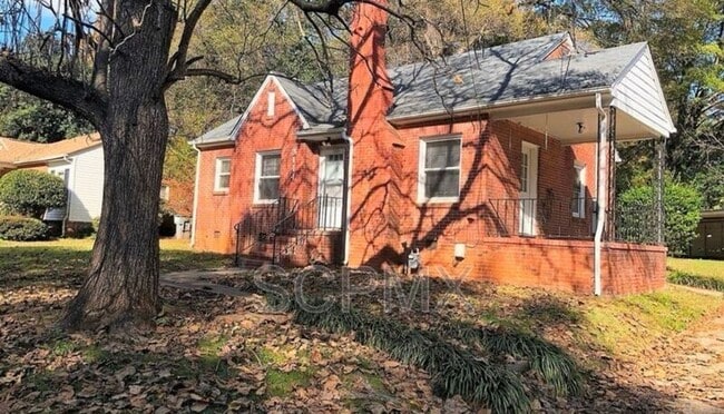 Photo - 3144 Maury St