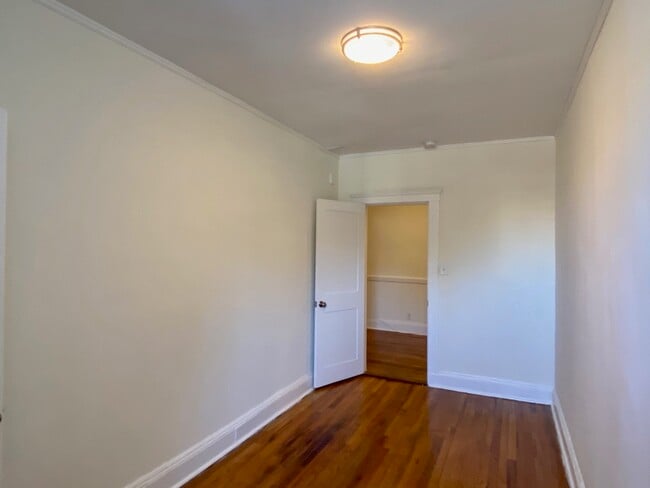 Photo - 1857 Commonwealth Ave Unidad #2b