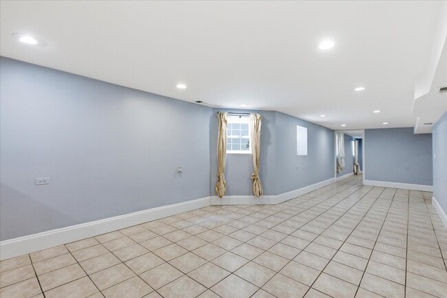 Photo - 2117 N Humboldt Blvd Unit Garden