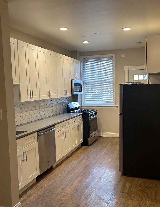 Photo - 5311 S Ellis Ave Unidad 1