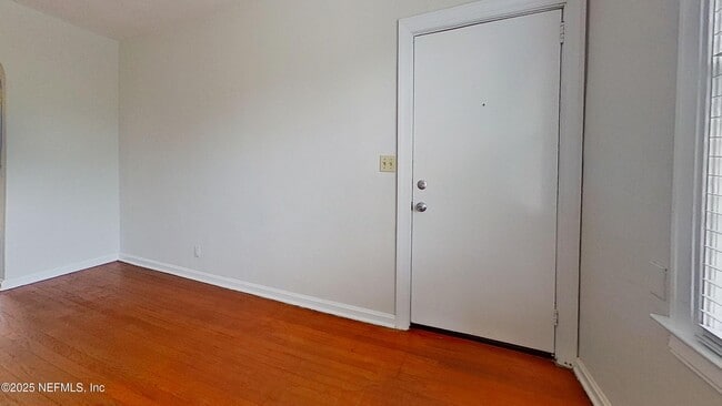 Photo - 1245 Belmont Terrace Unit 2