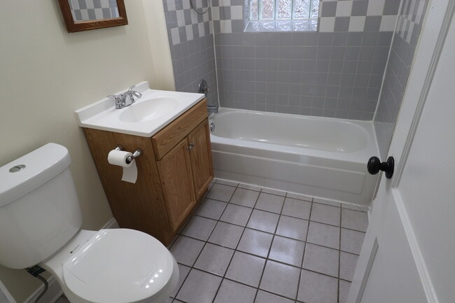 Photo - 4223 N Elston Ave Unidad 2R