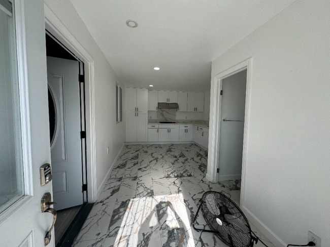 Photo - 6 W 4th St Unit ADU