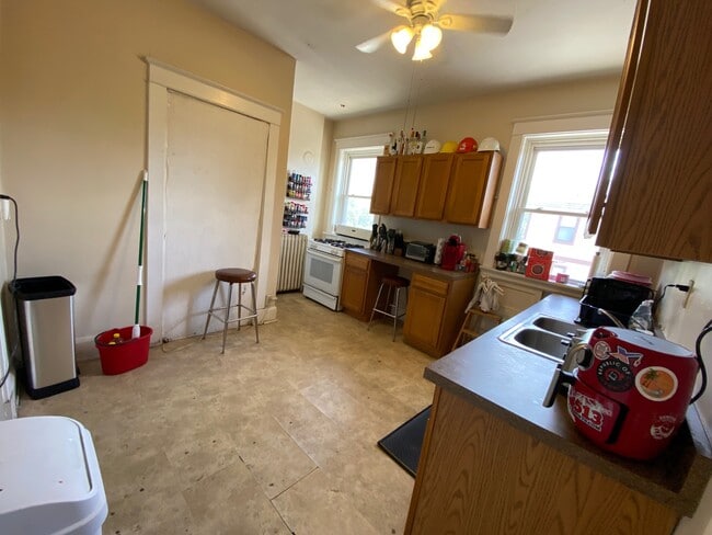 Large kitchen - 339-2 Probasco St Unit 2nd Floor