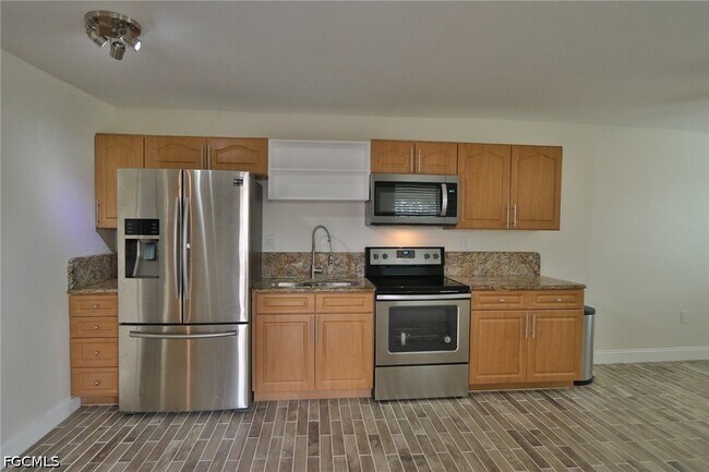 Photo - 11 California Rd