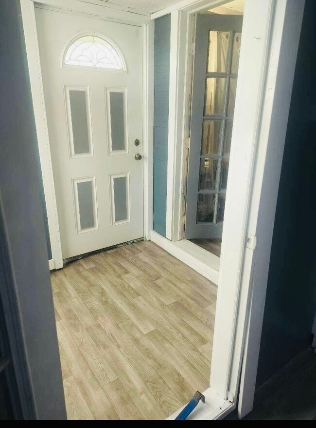 Photo - 424 S Miami Ave