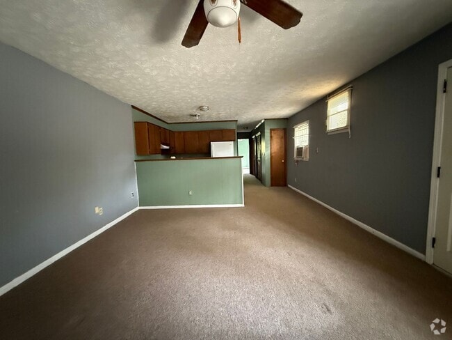 Building Photo - One Bedroom Apartment in Wadesboro