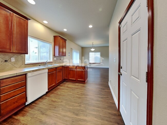 Photo - 1115 SE Rollins Ave