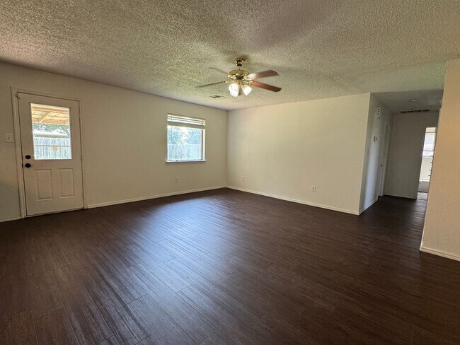 Photo - 4718 SE 47th-COMING SOON!