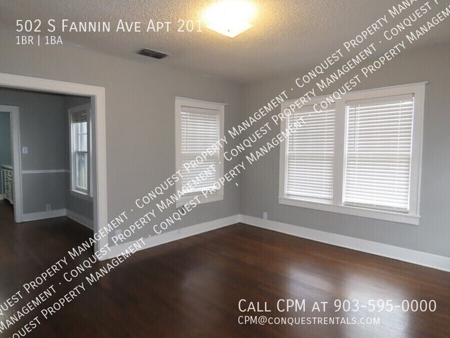 Photo - 502 S Fannin Ave
