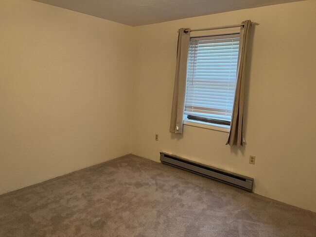 Photo - 48 Gibbs St Unit Apartment for rent