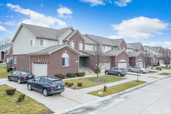 Amberwood Townhomes