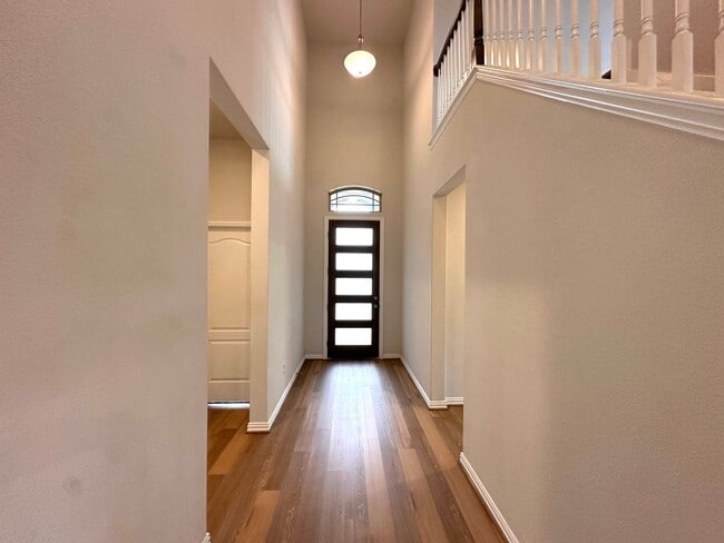 Photo - The larger 3 bedrooms and 2 bathrooms with a bonus Den and Loft spaces for rent in South Austin, ...