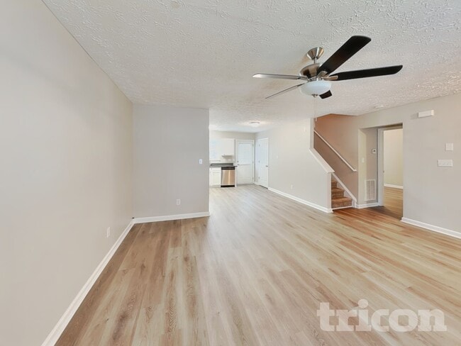 Photo - 5808 Brambleton Ave