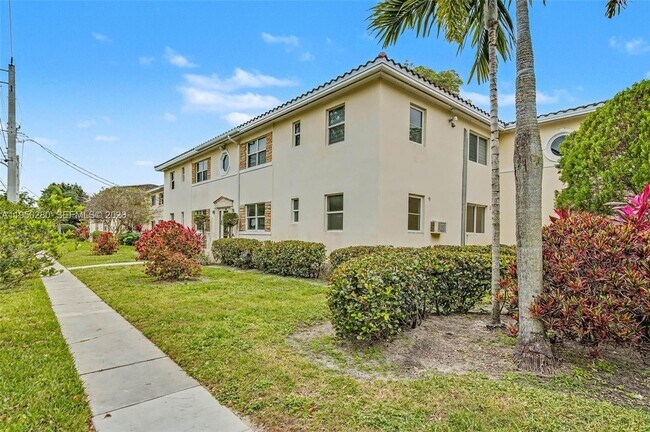 Photo - 9160 NE 8th Ave Unit 2J