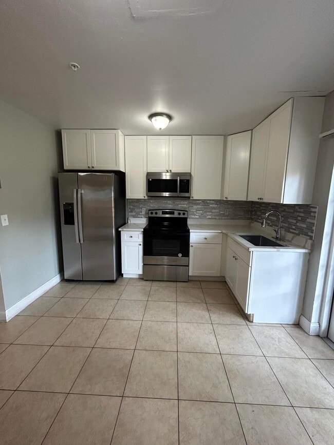 Photo - 3045 Jackson Ave