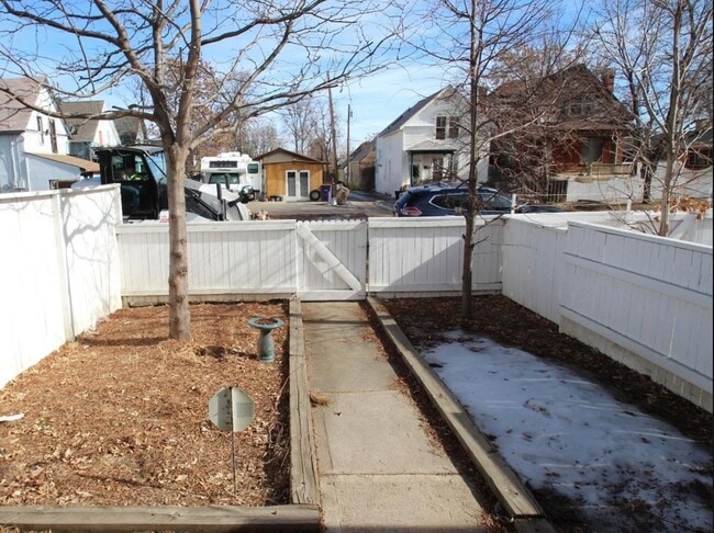 Photo - Cozy, charming 2 bedroom in Denver - Available June 1, 2026!