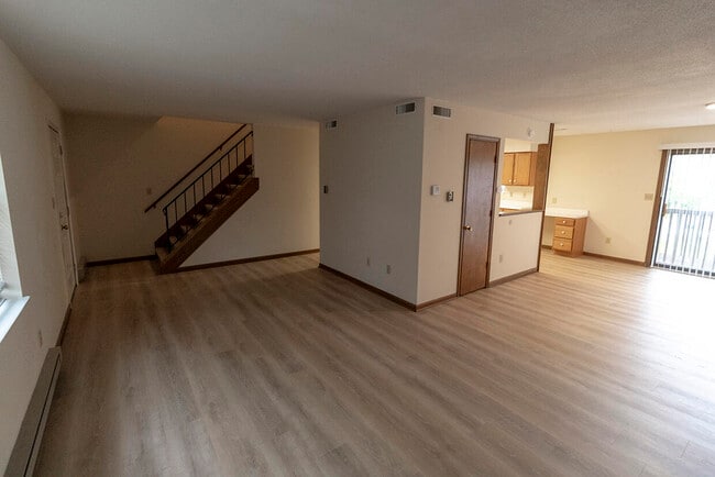 Photo - 1003 Canterbury Dr