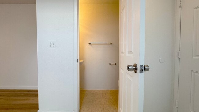 Photo - 6176 Windmill Island Ave