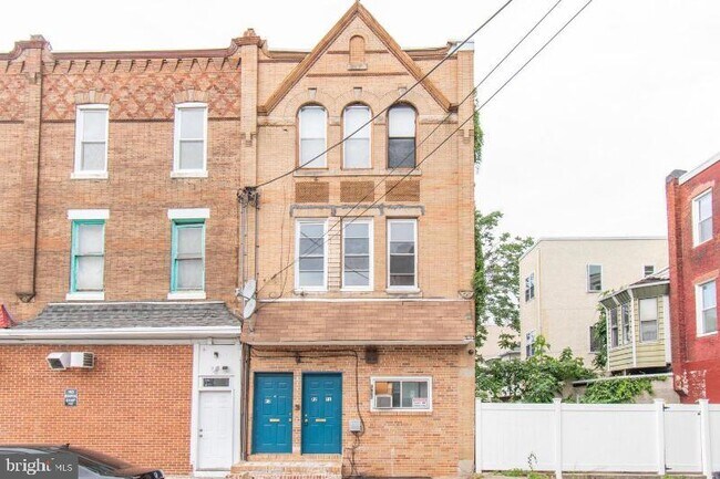 Photo - 3907 Spring Garden St Unit 2