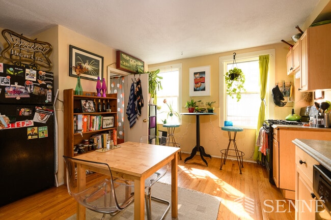 Photo - 352 Norfolk St Unit 2