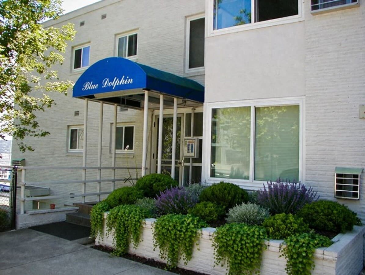 Photo - Shorelands Apartments