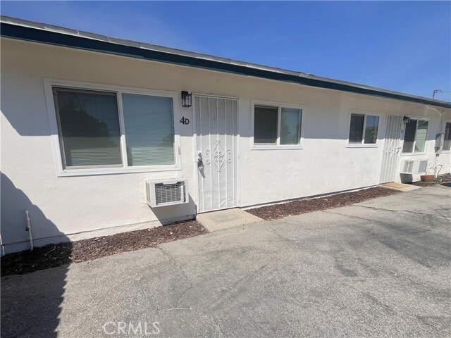 Building Photo - 1342 Agate Ave Unit 4D