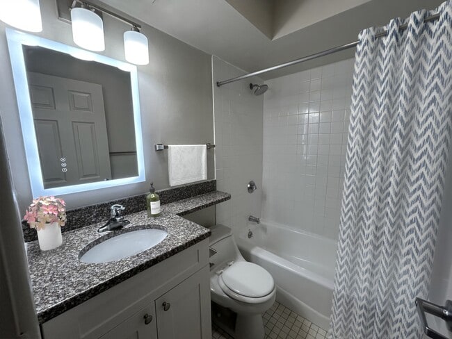 Photo - 585 Ellsworth St Unit 40-3Q