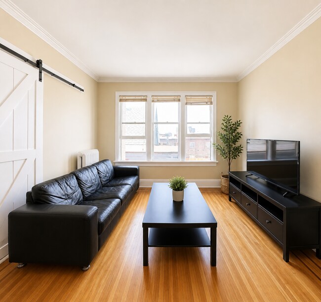 Photo - 935 Jervis St Unit 14