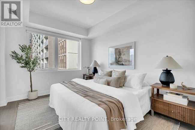 Photo - 664 Spadina Ave. Unité 503