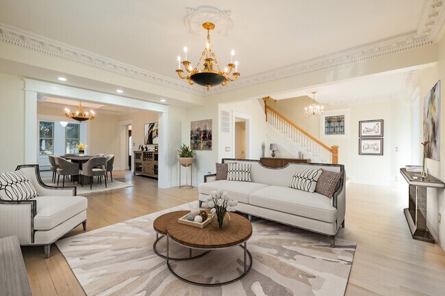 Photo - 821-823 JFK Blvd E