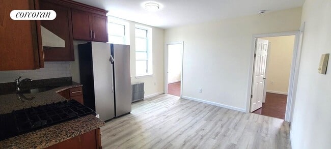 Photo - 37-34 12th St Apartamento