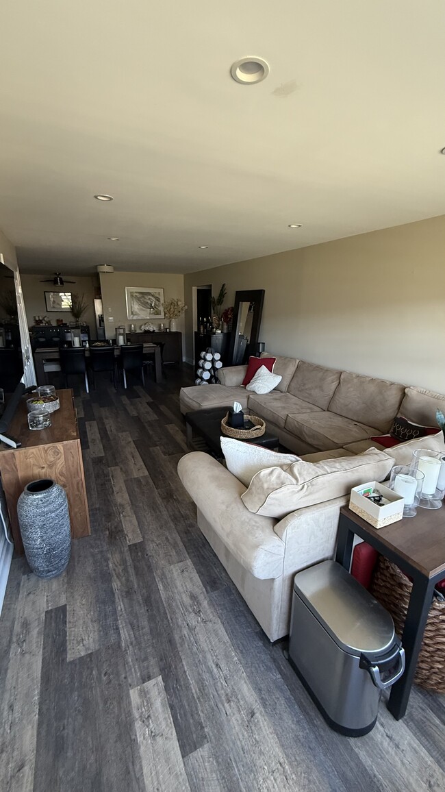 Building Photo - 1340 Ocean Ave Unit #7