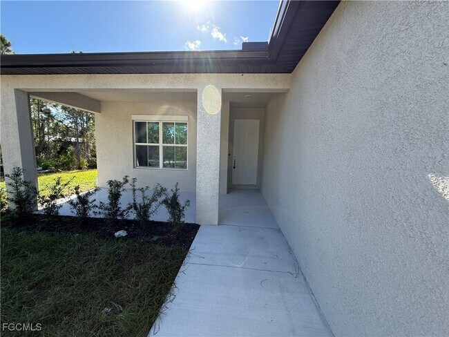 Photo - 3415 57th St W