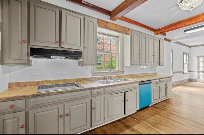 Photo - 620 Falls Rd