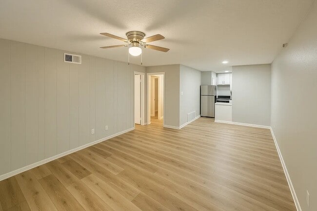 Building Photo - 3314 N MacGregor Way Unit 5 Rental