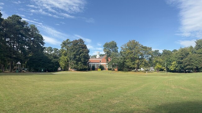27 Hege Drive