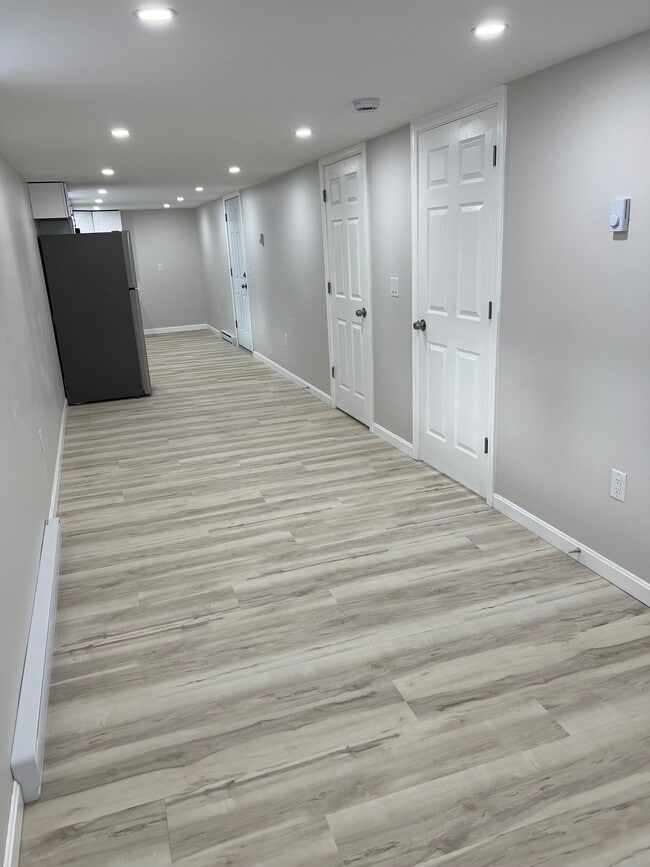 Photo - 28 Mc Millen St Unit 28 McMillen St