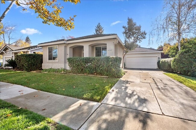 Building Photo - 3424 Babson Dr