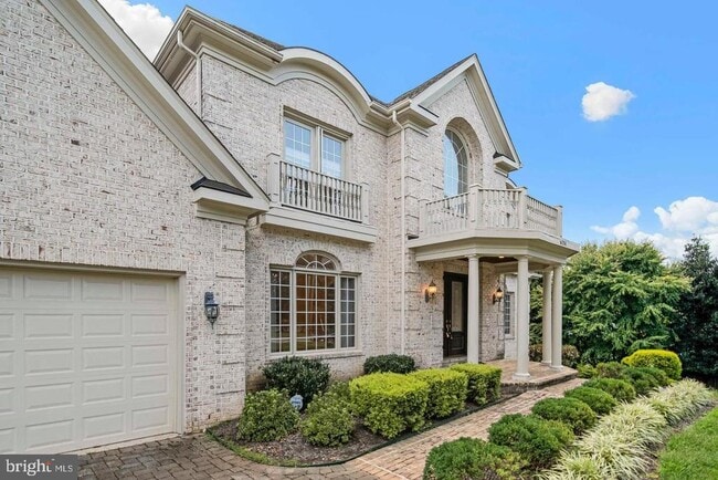 Photo - 6251 Linway Terrace