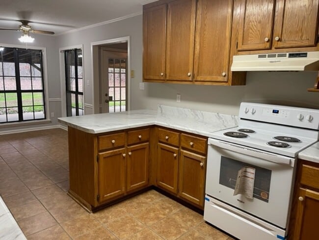 Photo - Renovated 3 Bedroom 2 Bath Home for Rent!