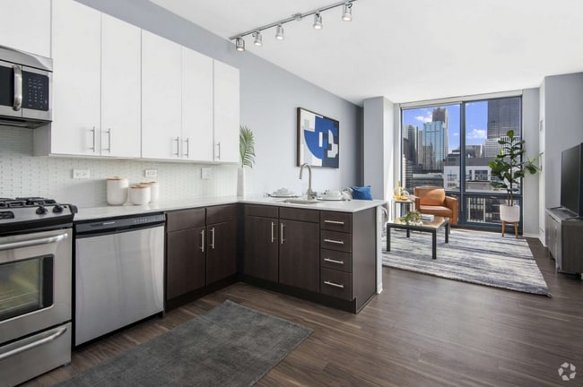 Building Photo - 301 S Halsted St Unit 1205 Rental