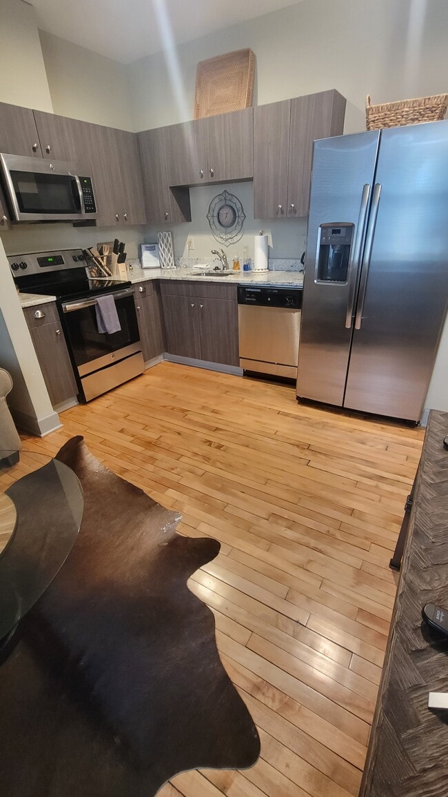 Photo - 125 N. Dargan Street, 2E