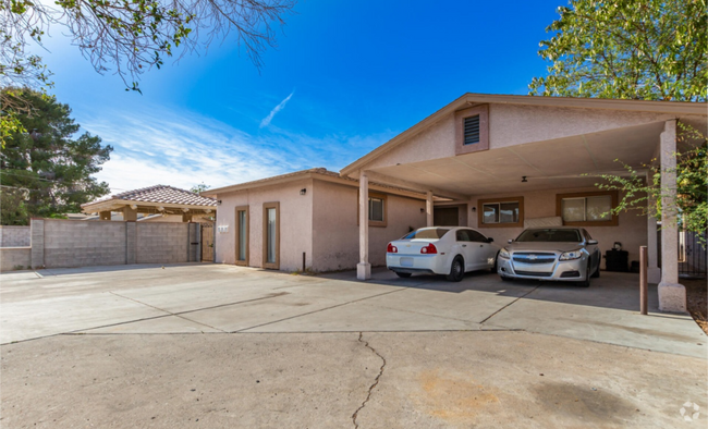 Building Photo - 30 W Fremont Rd Unit B Rental