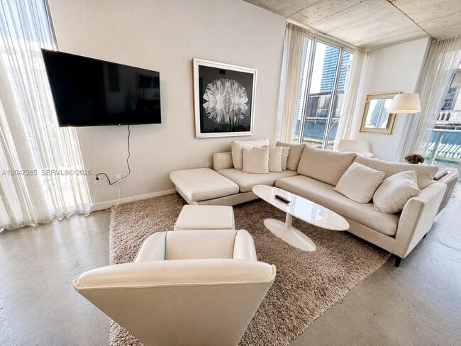 151 SE 1st St Unit 1602